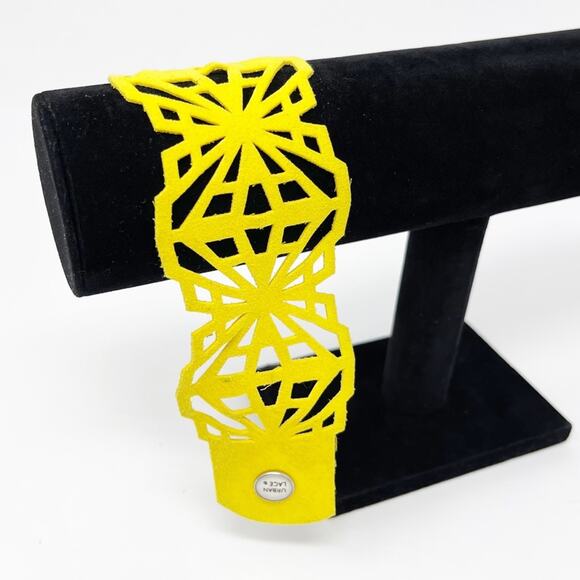 URBAN LACE Crystalline Vegan Ultra Suede Bracelet - Picture 1 of 6